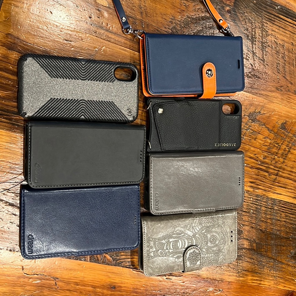 7 Assorted iPhone 10 Cases